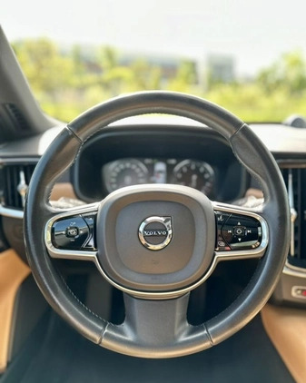 Volvo S90 cena 142000 przebieg: 102247, rok produkcji 2017 z Kraków małe 704